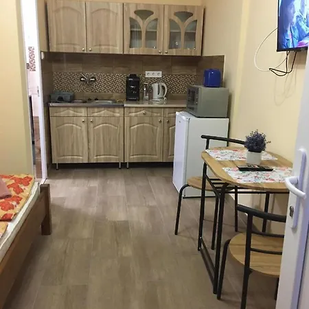 Szieszta Vendeghaz Guest house Sarospatak