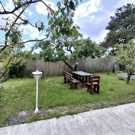 Szieszta Vendeghaz Guest house